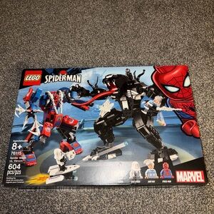 LEGO Marvel Spider-Man Red, Black & Blue Mech Battle Set